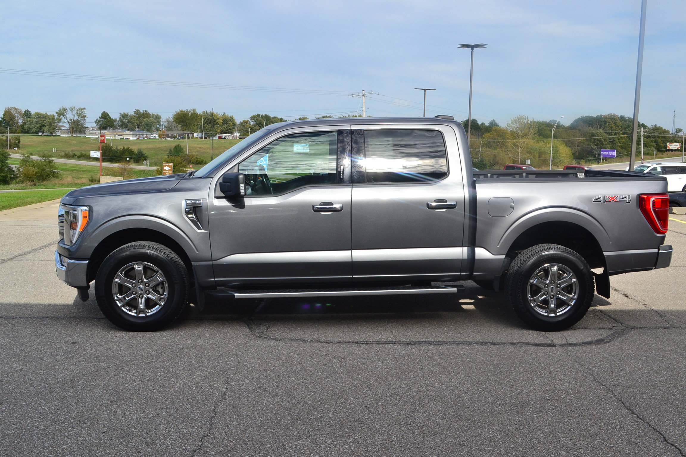 Certified 2022 Ford F150 XLT w/ Equipment Group 302A High AWD/4WD image 9