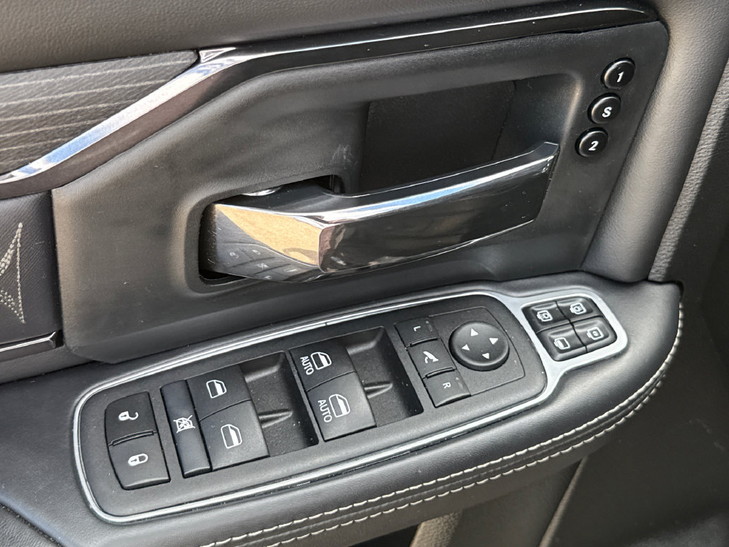 Used 2024 RAM 3500 Limited w/ Night Edition AWD/4WD image 21