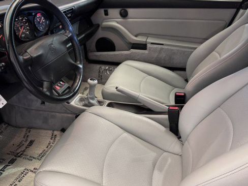 Used 1996 Porsche 911 image 3