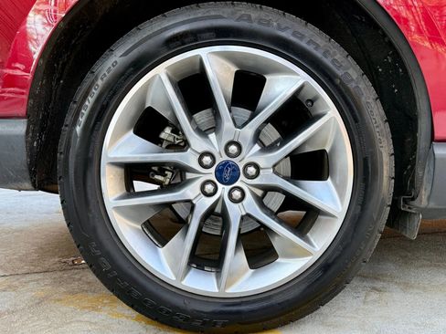 Used 2015 Ford Edge Titanium w/ Equipment Group 302A image 27