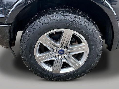 Used 2019 Ford F150 Lariat w/ Equipment Group 502A Luxury image 33