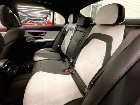 New 2026 Mercedes-Benz E 53 AMG e 4MATIC Sedan image 10