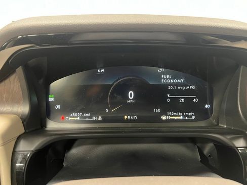 Used 2022 Lincoln Aviator Reserve w/ Elements Package Plus image 33