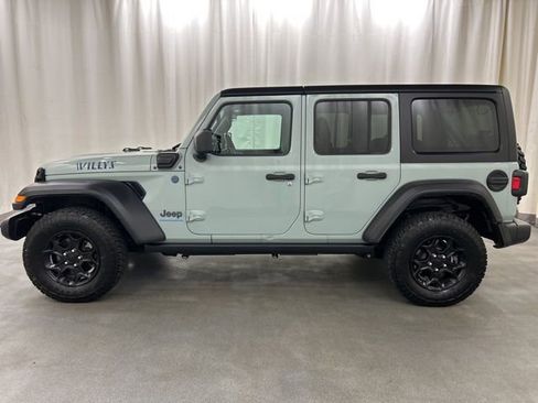 Used 2023 Jeep Wrangler Unlimited w/ Cold Weather Group image 3