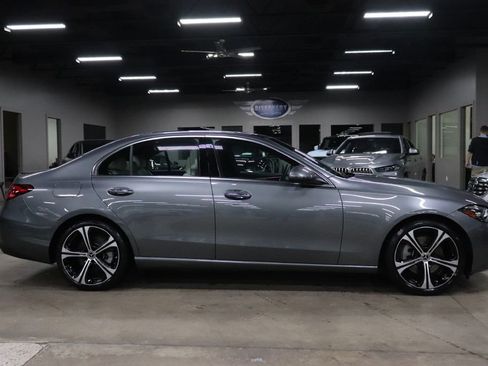 Used 2023 Mercedes-Benz C 300 Sedan image 6
