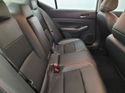 Used 2023 Nissan Altima 2.5 SR AWD/4WD image 19