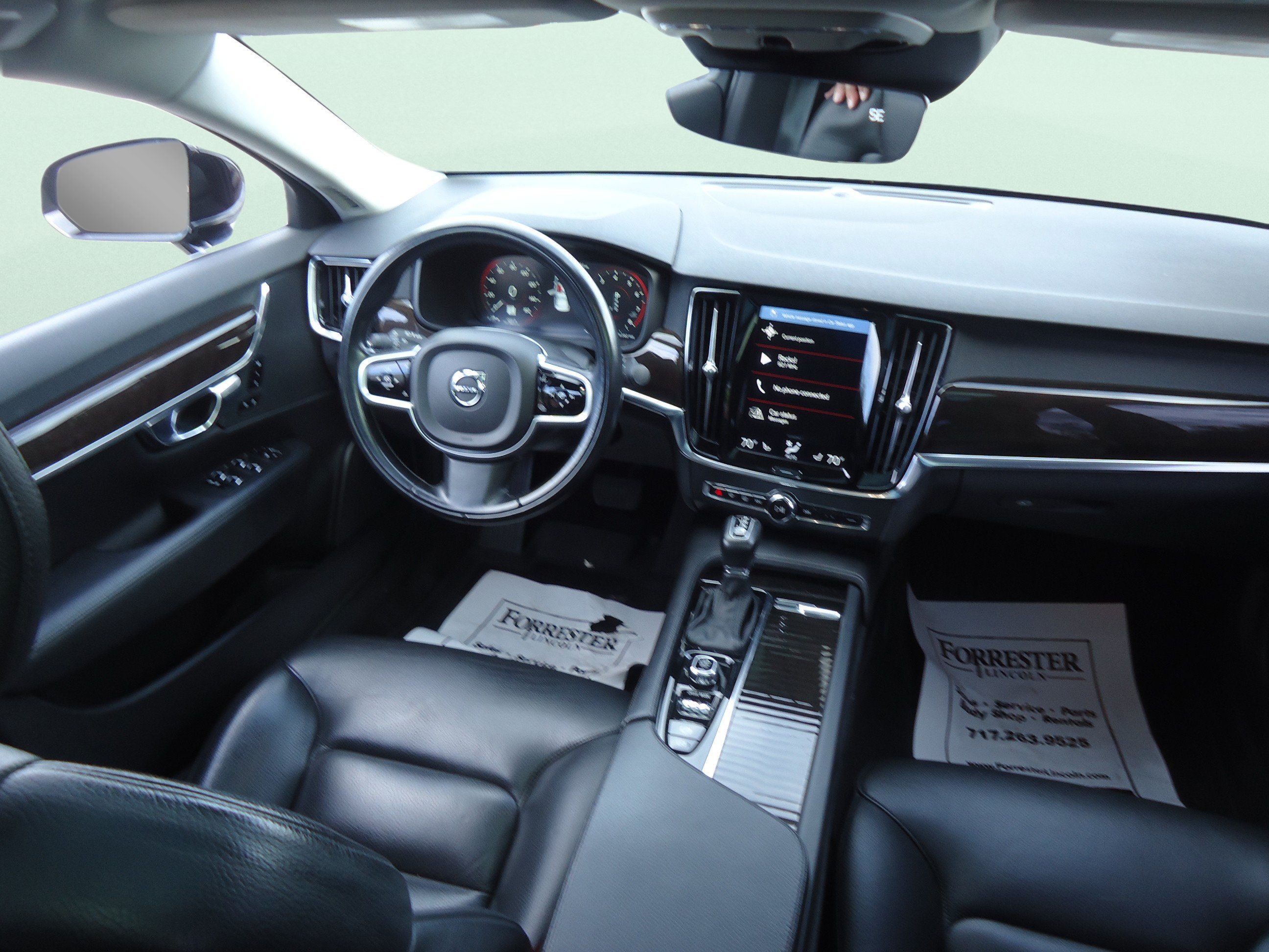 Used 2018 Volvo S90 T5 Momentum w/ Convenience Package AWD/4WD image 11