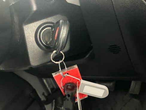 Used 2014 Jeep Wrangler Unlimited Sahara w/ Connectivity Group AWD/4WD image 24