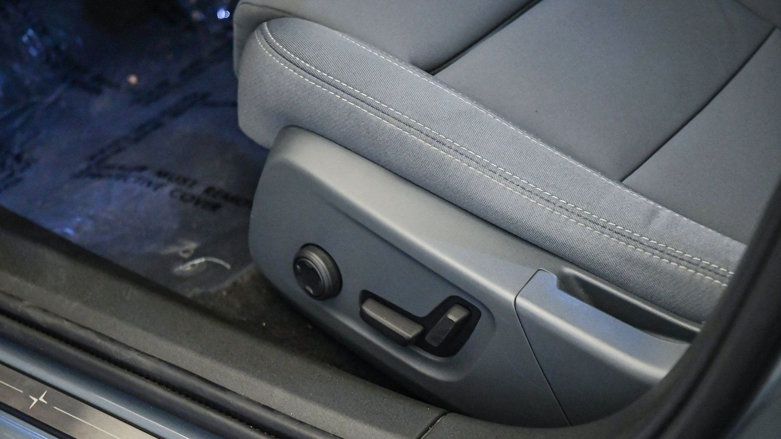 Used 2021 Polestar Polestar 2 AWD/4WD image 26