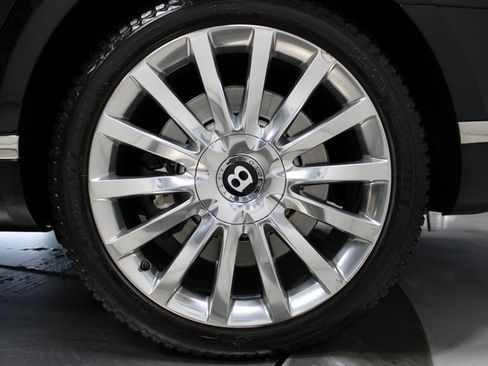 Used 2017 Bentley Mulsanne image 49