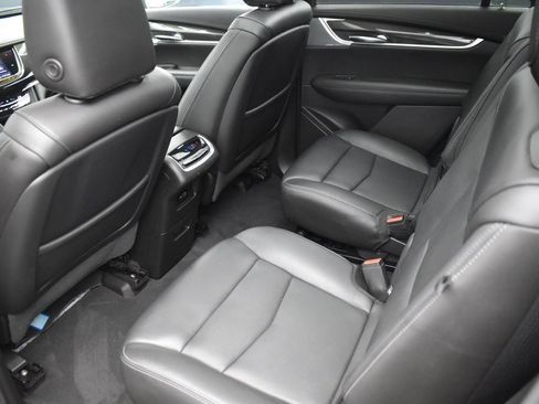 Used 2020 Cadillac XT6 Sport AWD/4WD image 24