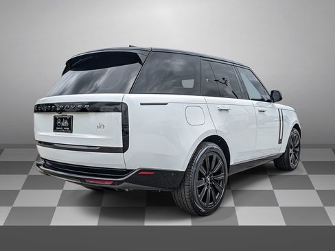 Used 2025 Land Rover Range Rover Autobiography AWD/4WD image 6