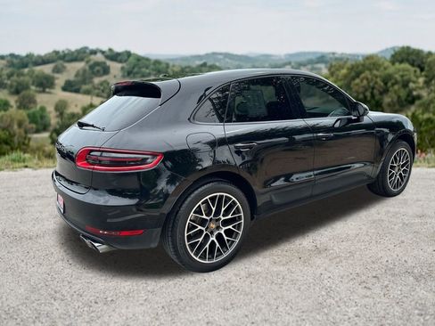 Used 2018 Porsche Macan Sport Edition AWD/4WD image 10