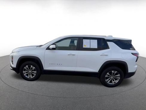 Used 2025 Chevrolet Equinox LT image 8