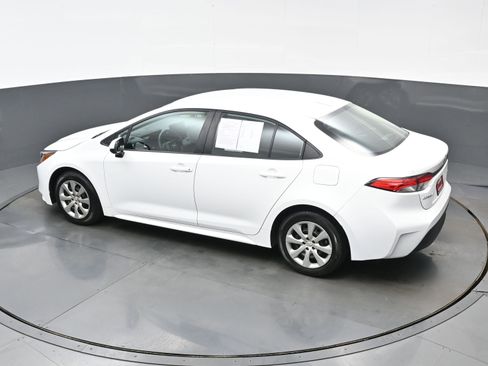 Used 2024 Toyota Corolla LE FWD image 35