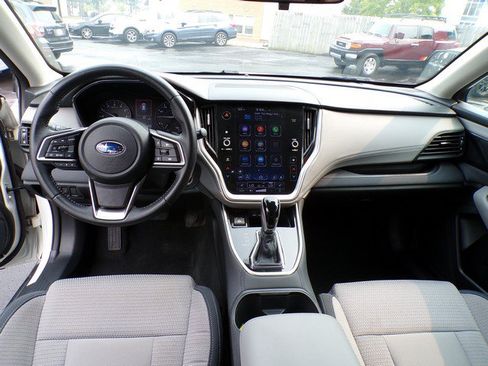 Used 2023 Subaru Outback Premium AWD/4WD image 11