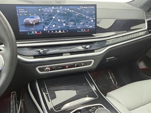 Used 2026 BMW X7 xDrive40i image 75