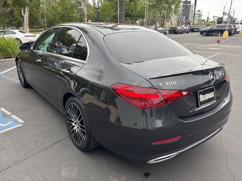 Used 2023 Mercedes-Benz C 300 Sedan image 5