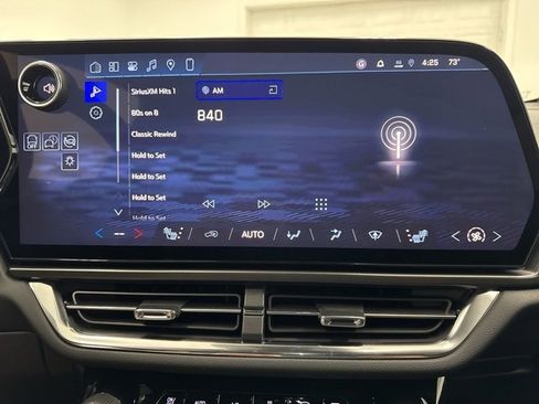 New 2026 Chevrolet Equinox EV LT image 15