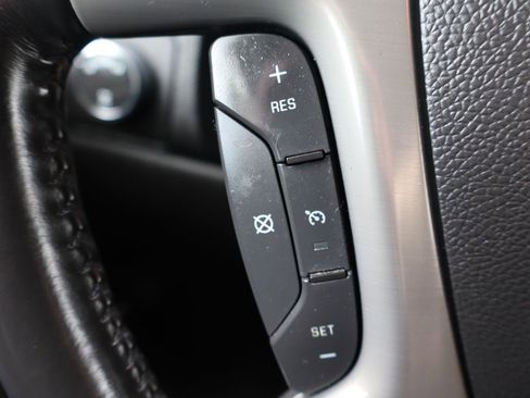Used 2014 Chevrolet Suburban LT w/ Luxury Package AWD/4WD image 31