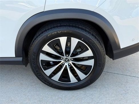Certified 2025 Mercedes-Benz GLE 350 4MATIC image 9