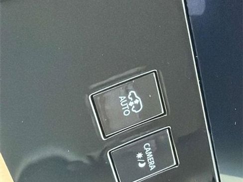 New 2026 INFINITI QX80 Luxe image 18