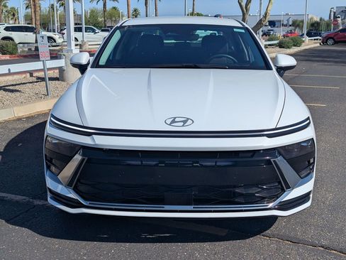 Used 2025 Hyundai Sonata SEL FWD image 9