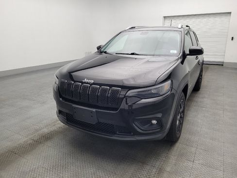 Used 2019 Jeep Cherokee Latitude Plus w/ Cold Weather Group image 15