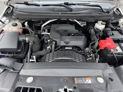 Used 2019 Ford Ranger Lariat w/ Equipment Group 501A Mid image 9