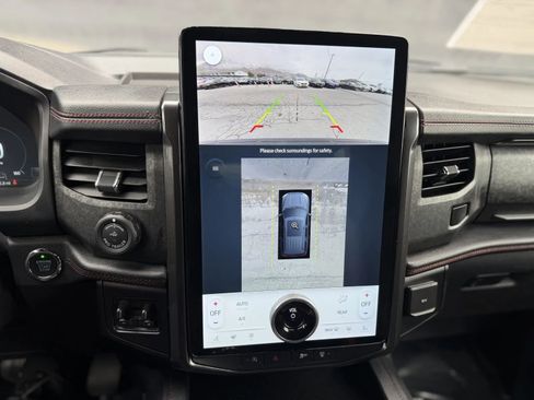 Used 2023 Ford Expedition Max Limited image 40