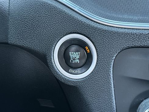 Used 2014 Dodge Charger R/T w/ Wheels & Tunes Group image 15