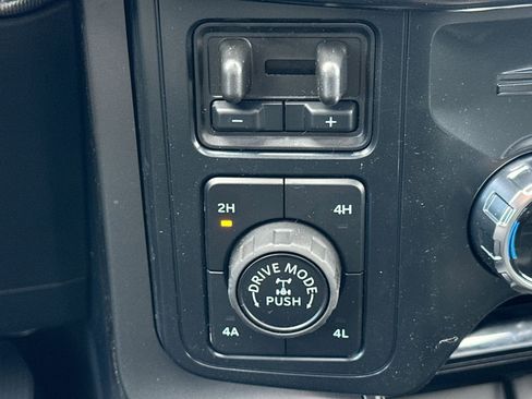 New 2026 Ford F150 Lariat w/ Equipment Group 501A Mid image 28