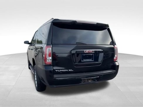 Used 2019 GMC Yukon XL SLT AWD/4WD image 6