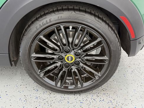 Used 2024 MINI Cooper SE FWD image 24