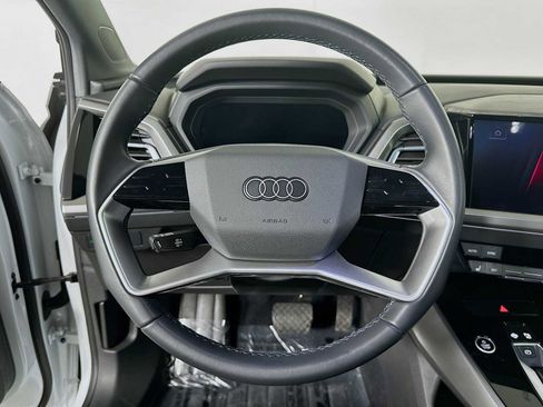 Certified 2023 Audi Q4 e-tron Premium w/ Convenience Package AWD/4WD image 11