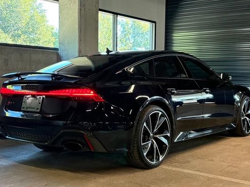 Used 2022 Audi RS 7 Sportback AWD/4WD image 8