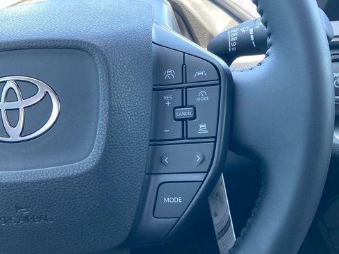 New 2026 Toyota Prius LE FWD image 14