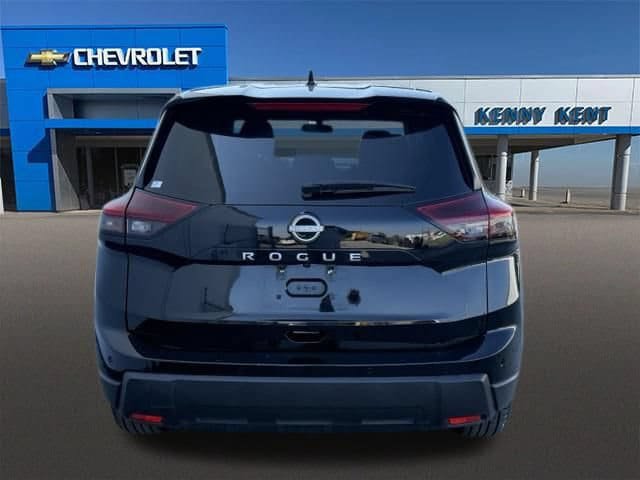 Used 2025 Nissan Rogue SV FWD image 8