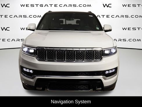 Used 2022 Jeep Grand Wagoneer Series III w/ Rear Seat Video Group 1 image 2