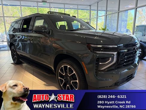 New 2026 Chevrolet Suburban RST w/ RST Capability Package AWD/4WD image 1