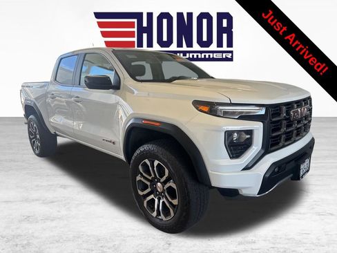 Used 2024 GMC Canyon AT4 AWD/4WD image 1