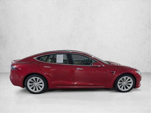 Used 2017 Tesla Model S 75D image 4