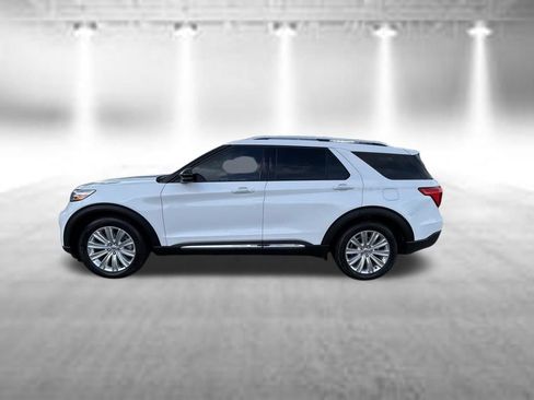 Used 2024 Ford Explorer Limited w/ Limited Technology Package RWD image 8