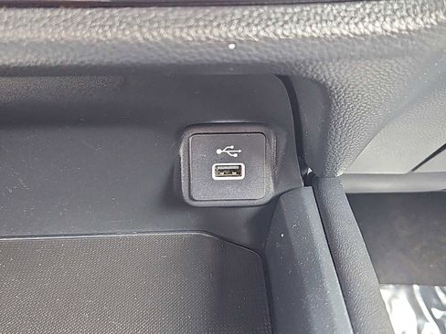 Certified 2023 Honda HR-V LX image 16