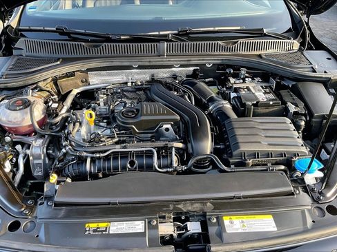 Used 2023 Volkswagen Jetta Sport FWD image 9