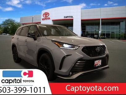 New 2025 Toyota Highlander XSE