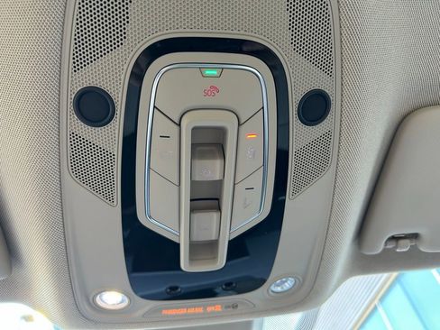 Used 2022 Audi Q5 2.0T Premium Plus w/ Premium Plus Package image 44