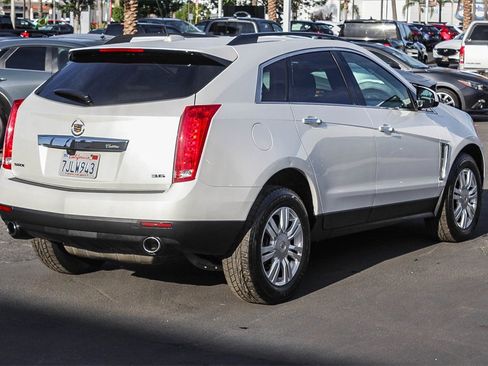 Used 2015 Cadillac SRX FWD image 4