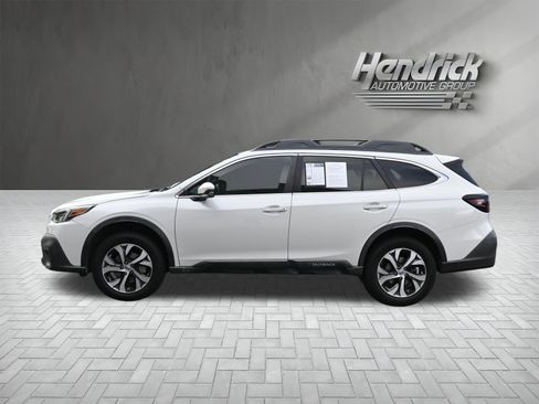 Used 2020 Subaru Outback Limited AWD/4WD image 6