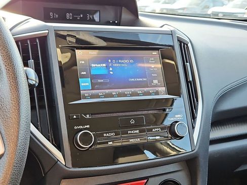 Used 2019 Subaru Impreza 2.0i Premium image 23